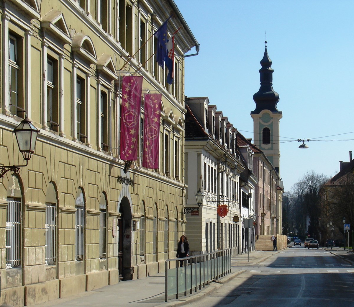 Karlovac, Veleučilište u Karlovcu. Izvor: Grad Karlovac, http://www.karlovac.hr/grad/fotogalerija-21/fotografije-grada/2725
